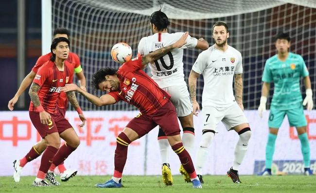 上港客场惨遭深圳逆转，保持不败纪录告破