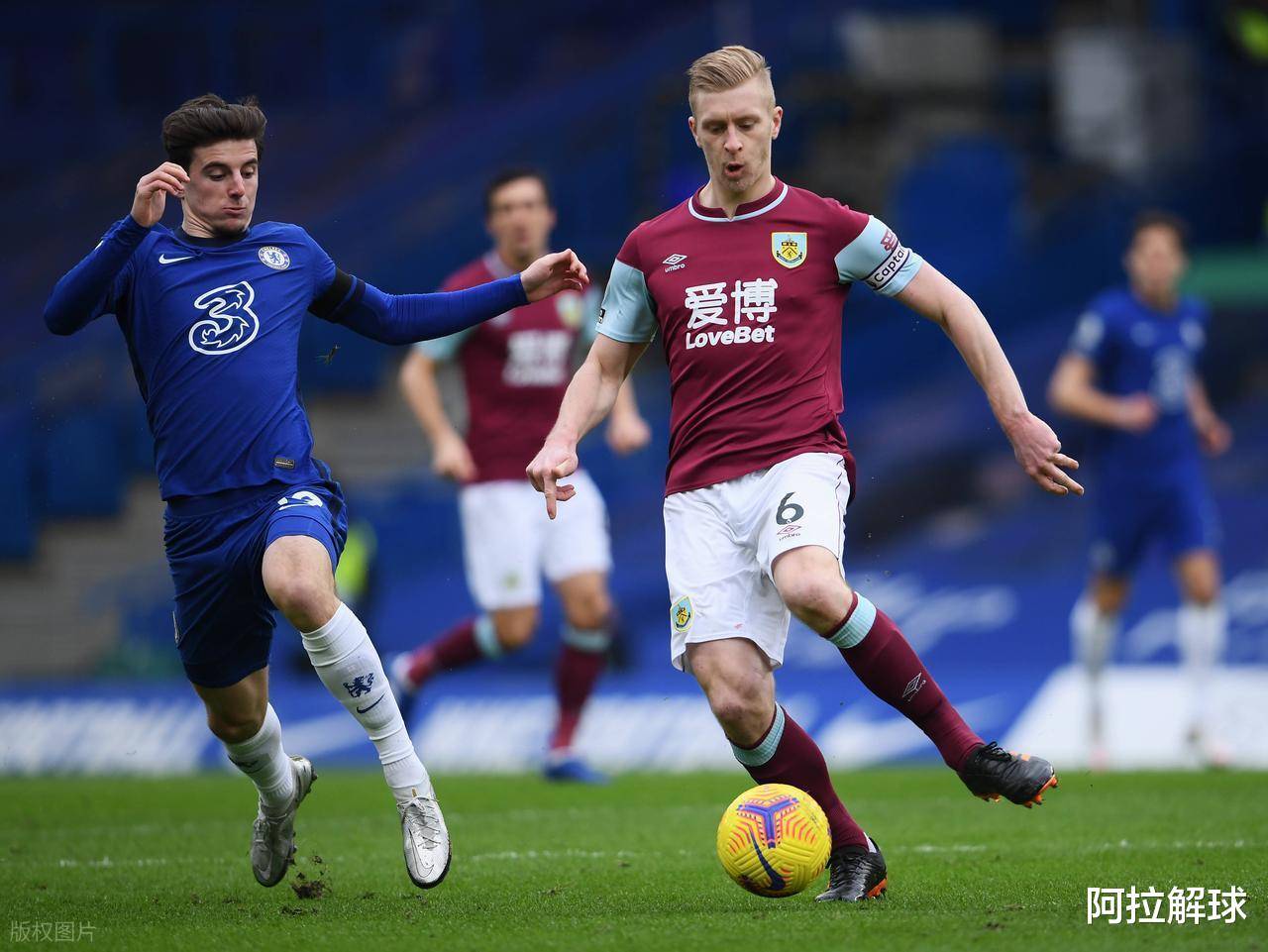 关于伯恩茅斯客场大胜伯恩利，提振士气的信息