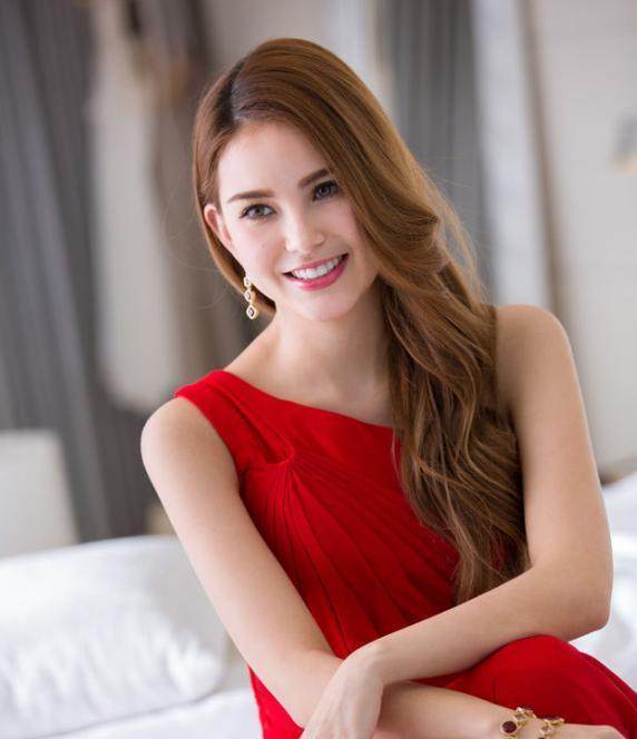 开云体育网站入口-甘冈球员表现惊艳,备受媒体关注