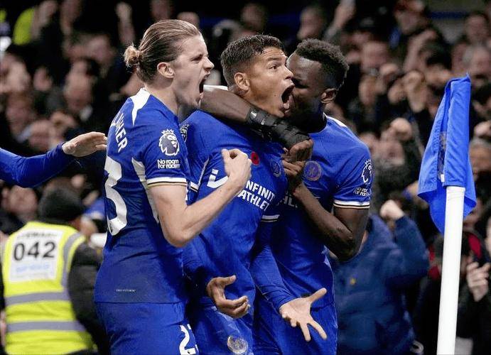 狼队客场胜出,英超强队轻松过关 狼队客场胜出,英超强队轻松过关