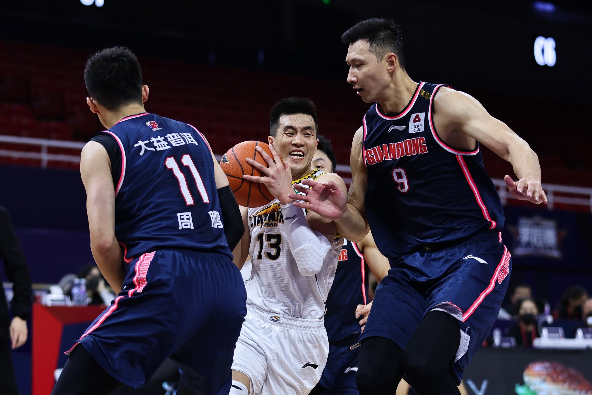 多国选手实现突破，领先他人一步