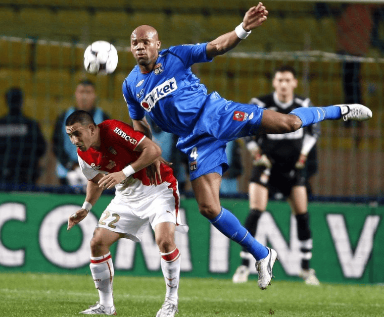 开云体育直播-摩纳哥坚守主场优势，法甲夺冠希望加速实现的简单介绍