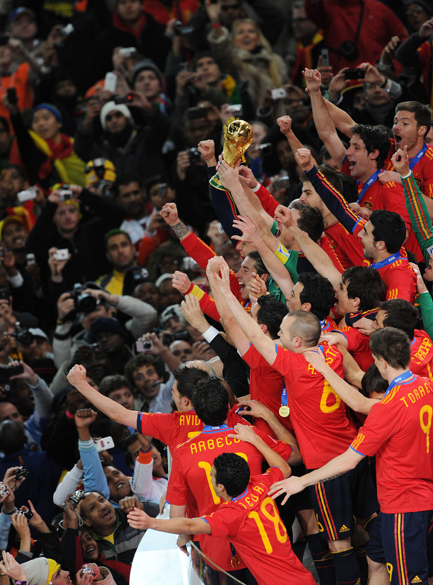 足球联赛冠军赛壮观场面将展现