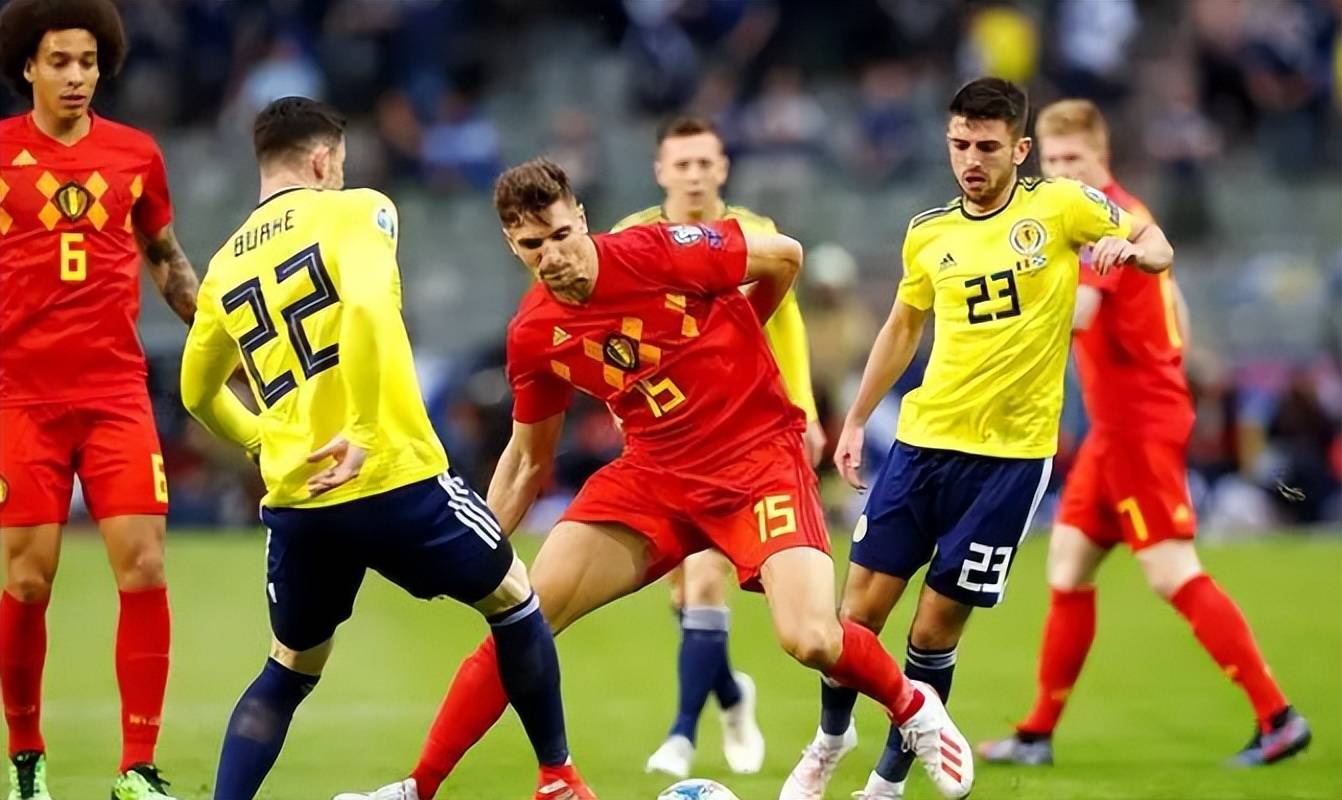 包含西班牙队力克奥地利，将与瑞典争夺决赛席位的词条